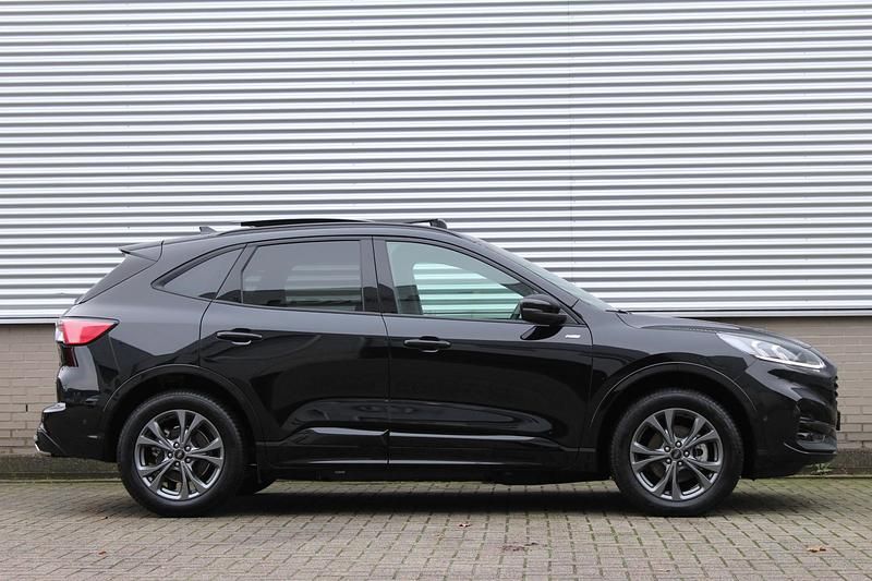 Occasion Ford Kuga ST-Line X 2024 Zwart SUV