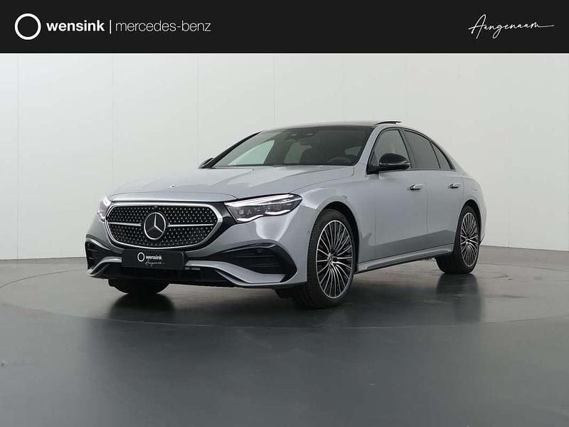 Grijs Nieuw 2025 Mercedes E300 Sport Edition Sedan | € 93.950 (Duur) - Afbeelding 1/4