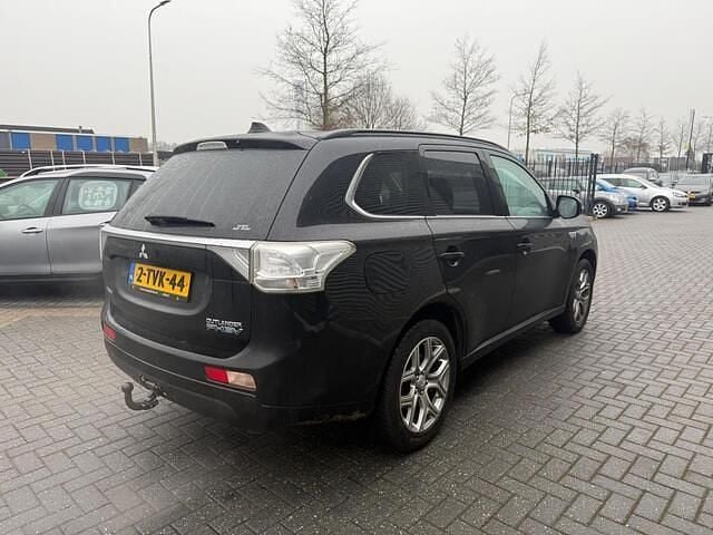 Occasion Mitsubishi Outlander Instyle 121 PK (88 kW) 2014 Zwart SUV