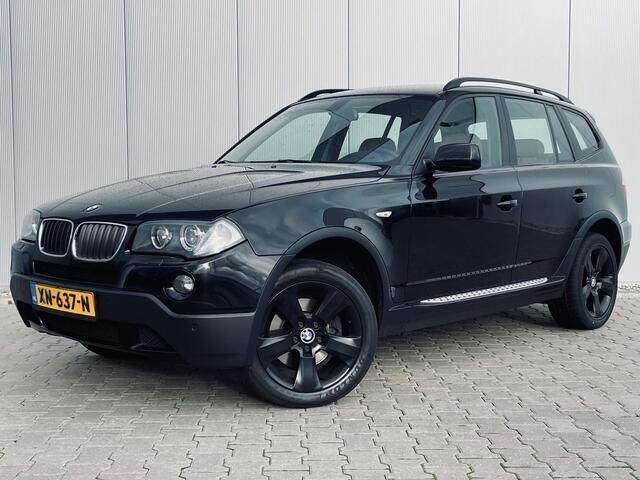 Zwart Gebruikt 2007 BMW X3 Executive SUV | € 7.999 (Eerlijke prijs) - Afbeelding 1/4
