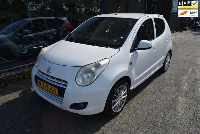 Wit Gebruikt 2011 Suzuki Alto Comfort+ Hatchback | € 3.750 (Eerlijke prijs) - Afbeelding 1/4