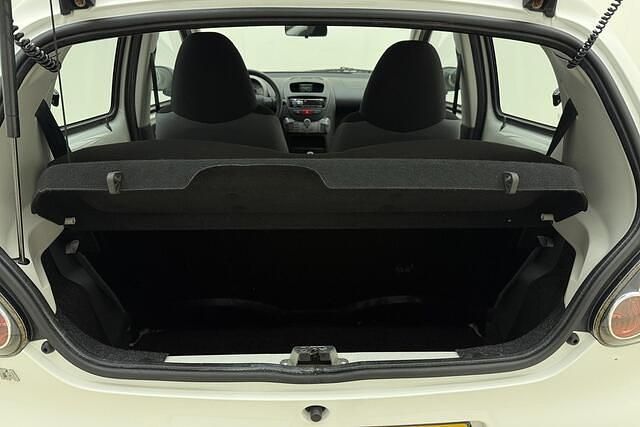 Occasion Toyota Aygo 68 PK (50 kW) 2011 Wit Hatchback