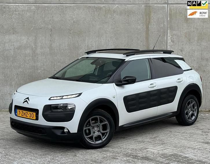 Occasion 2015 Citroën C4 Cactus Hatchback | € 8.440 (Eerlijke prijs) - Afbeelding 1/4