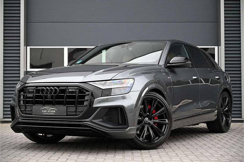 Grijs Gebruikt 2021 Audi Q8 Competition SUV | € 69.950 (Eerlijke prijs) - Afbeelding 1/4