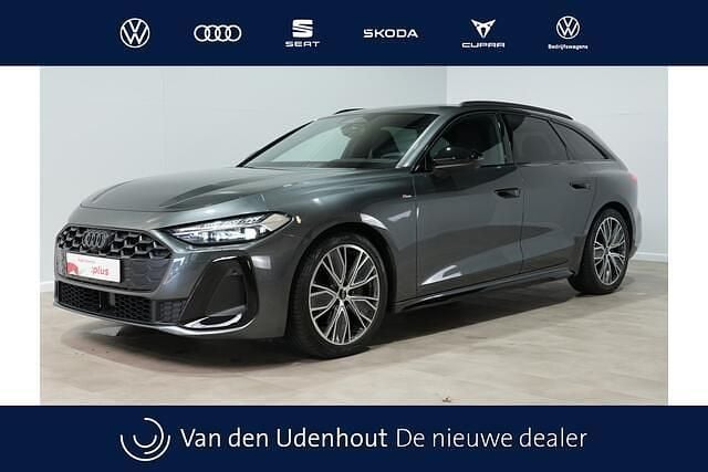 Grijs Occasion 2025 Audi A5 Stationwagen | € 56.940 (Duur) - Afbeelding 1/4