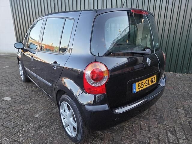 Occasion Renault Modus 75 PK (55 kW) 2006 Zwart (metallic) MPV