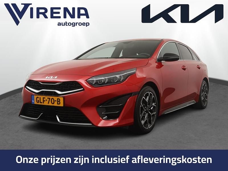 Rood Gebruikt 2024 Kia ProCeed GT-Line Hatchback | € 34.950 (Eerlijke prijs) - Afbeelding 1/3