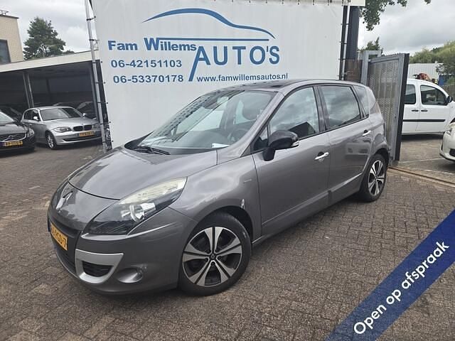 Grijs Gebruikt 2011 Renault Scénic III Bose Edition MPV | € 4.449 (Goede deal) - Afbeelding 1/4