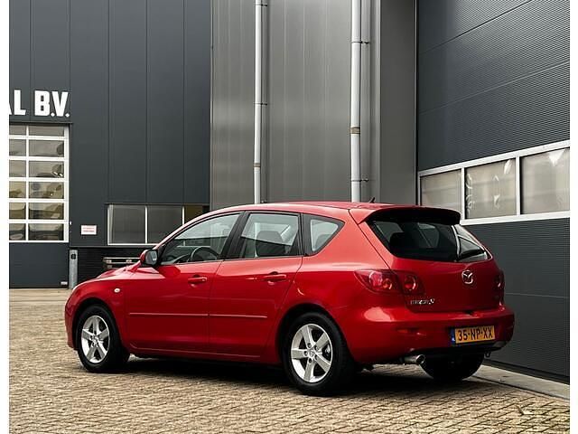 Occasion Mazda 3 Inclusive 105 PK (77 kW) 2004 Rood (metallic) Hatchback
