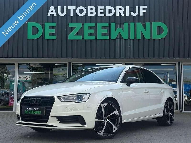 Wit Gebruikt 2014 Audi A3 Ambition Sedan | € 13.299 (Eerlijke prijs) - Afbeelding 1/3