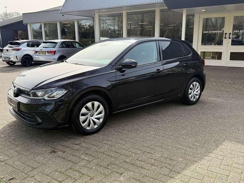 Occasion VW Polo R-line 110 PK (80 kW) 2023 Zwart Hatchback