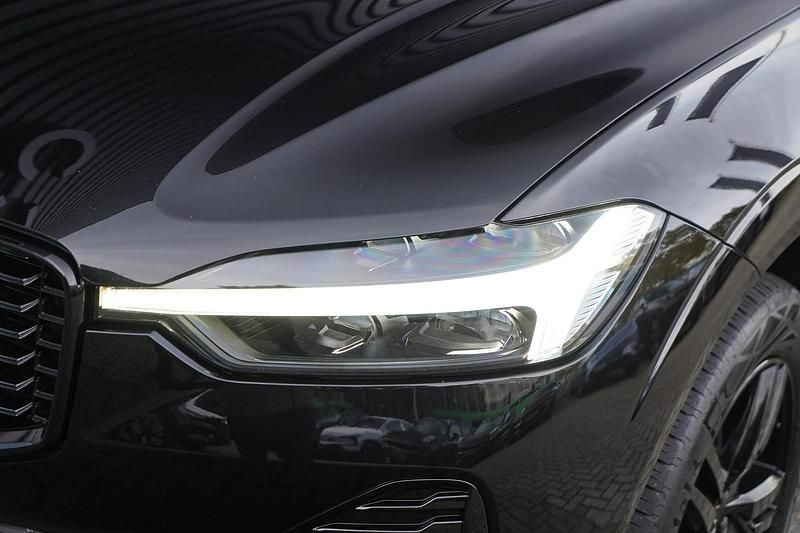 Occasion Volvo XC60 R-Design 339 PK (249 kW) 2021 Zwart SUV