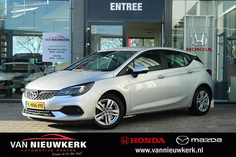 Occasion Opel Astra Edition 131 PK (96 kW) 2021 Grijs Hatchback