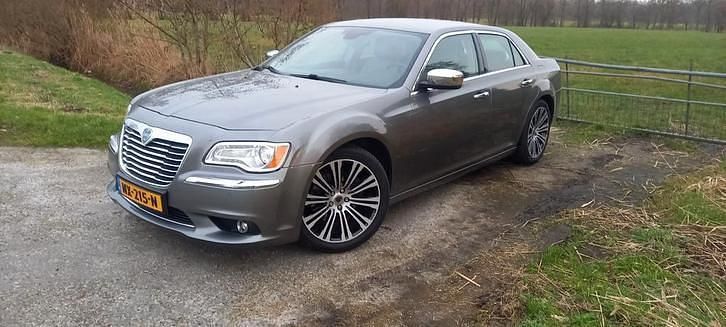 Occasion Lancia Thema 240 PK (176 kW) 2011 Sedan