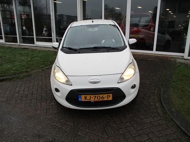 Occasion Ford Ka Titanium 69 PK (50 kW) 2009 Wit Hatchback
