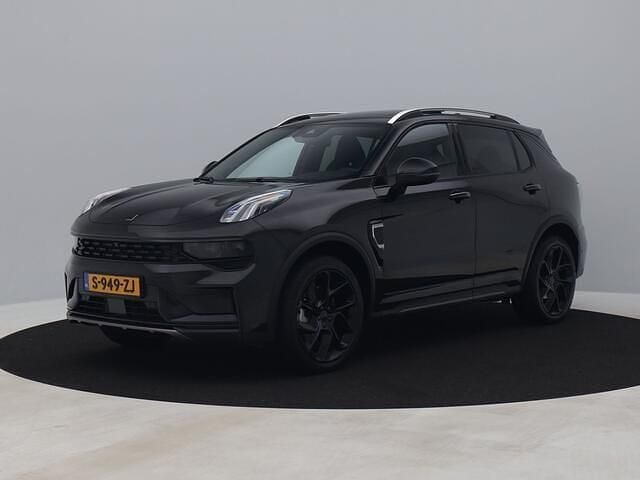 Zwart Occasion 2023 Lynk & Co 01 SUV | € 22.900 (Eerlijke prijs) - Afbeelding 1/3