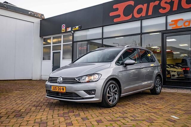 Occasion VW Golf Sportsvan Highline 110 PK (80 kW) 2017 Grijs MPV