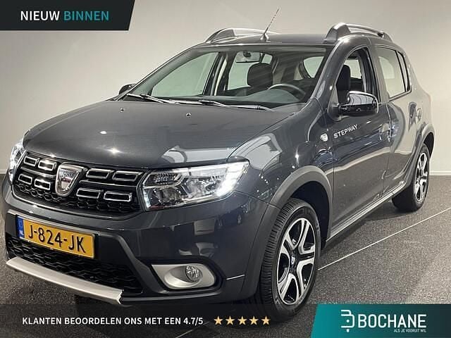 Gris comete Gebruikt 2020 Dacia Sandero Stepway Hatchback | € 12.750 (Goede deal) - Afbeelding 1/4