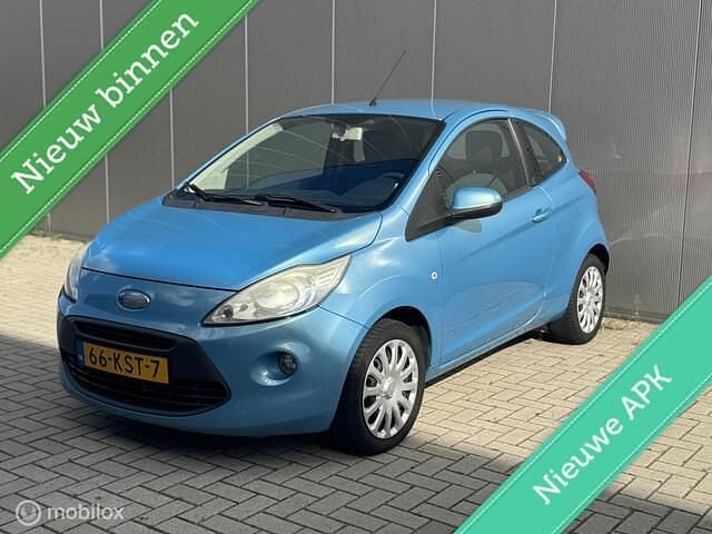 Blauw Gebruikt 2010 Ford Ka Titanium Hatchback | € 1.450 (Goede deal) - Afbeelding 1/4