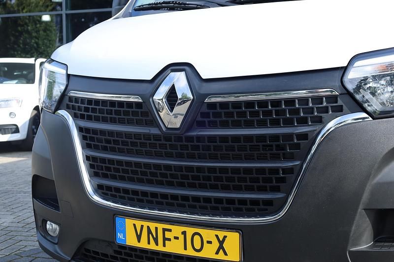 Occasion Renault Master Komfort 136 PK (100 kW) 2021 Wit Van