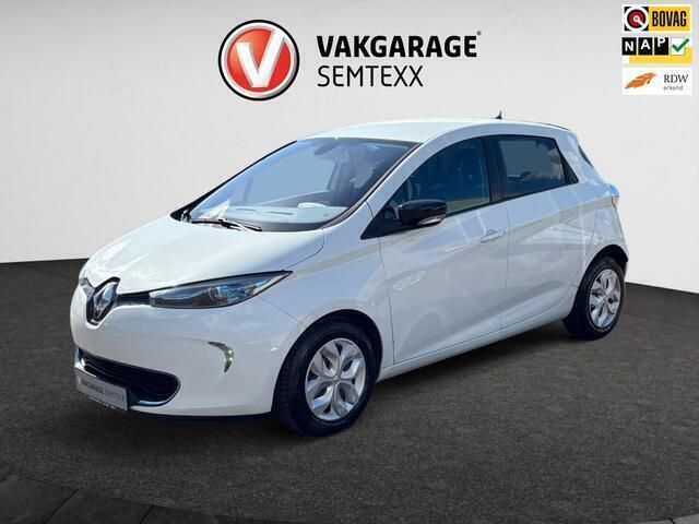 Wit Gebruikt 2013 Renault Zoe Zen Hatchback | € 4.350 (Eerlijke prijs) - Afbeelding 1/4