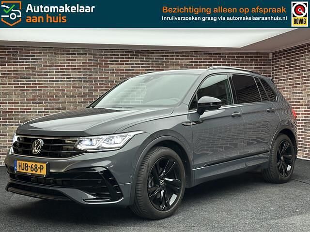 Grijs Gebruikt 2023 VW Tiguan R-line SUV | € 43.950 (Iets duurder) - Afbeelding 1/4