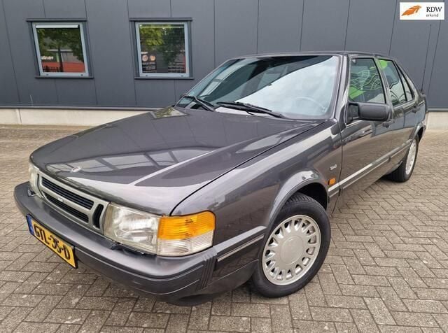 Grijs Gebruikt 1988 Saab 9000 Sedan | € 9.999 - Afbeelding 1/4