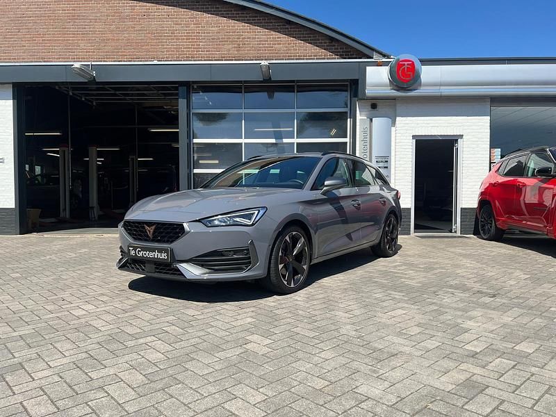 Occasion Cupra Leon 2024 Grijs Stationwagen