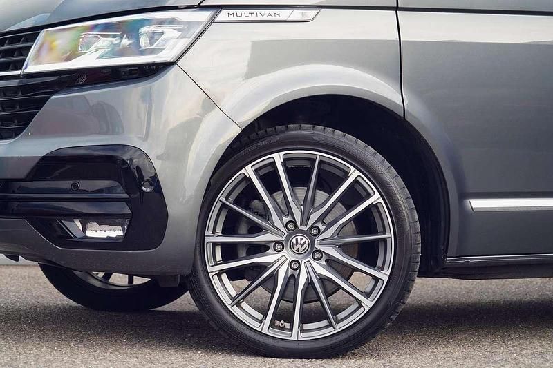 Occasion VW Transporter Highline 199 PK (146 kW) 2020 Grijs Van