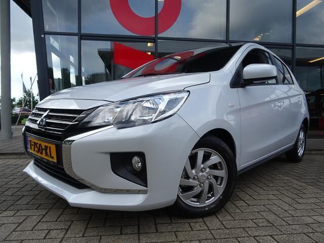 Wit Gebruikt 2023 Mitsubishi Space Star Hatchback | € 19.945 (Duur) - Afbeelding 1/4