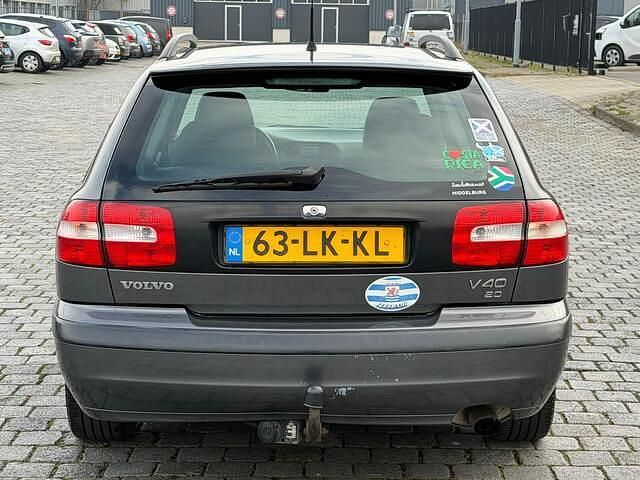Occasion Volvo V40 136 PK (100 kW) 2003 Grijs (metallic) Stationwagen