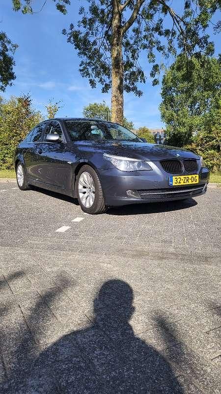 Occasion 2008 BMW 520 Exclusive Sedan | € 8.500 (Iets duurder) - Afbeelding 1/4