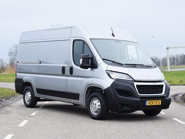 Occasion Peugeot Boxer 120 PK (88 kW) 2024 Grijs Van