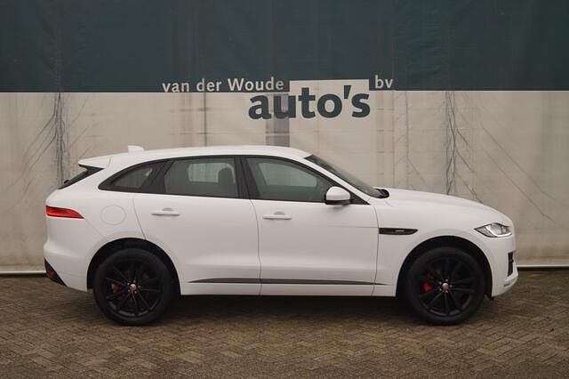 Wit Gebruikt 2017 Jaguar F-Pace Business Edition SUV | € 20.900 (Eerlijke prijs) - Afbeelding 1/4