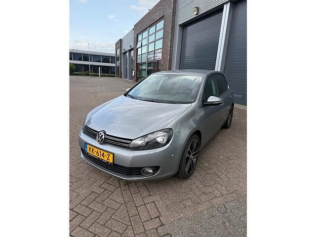 Grijs Gebruikt 2010 VW Golf VI Trendline Hatchback | € 6.499 (Duur) - Afbeelding 1/4