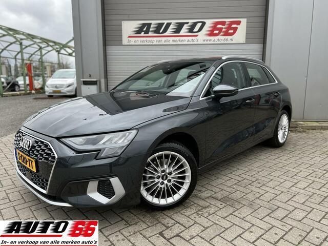 Zilver Gebruikt 2022 Audi A3 Sportback S-Line Hatchback | € 22.995 (Super prijs) - Afbeelding 1/4