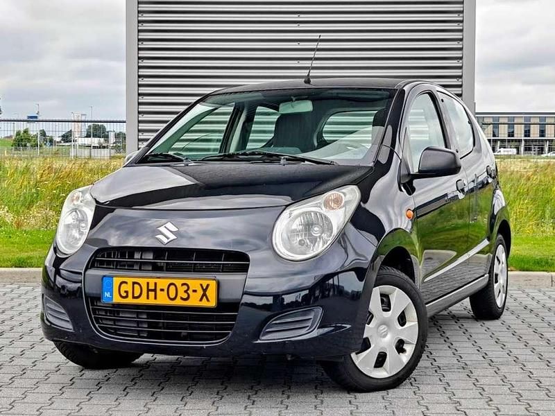 Zwart Gebruikt 2009 Suzuki Alto Hatchback | € 2.350 (Eerlijke prijs) - Afbeelding 1/4