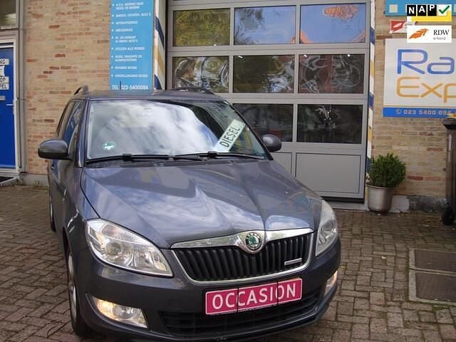 Grijs Gebruikt 2011 Skoda Fabia GreenLine Stationwagen | € 1.750 (Super prijs) - Afbeelding 1/4