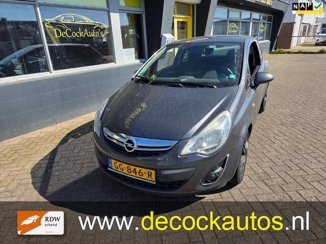 Grijs Gebruikt 2011 Opel Corsa Edition Hatchback | € 1.999 (Goede deal) - Afbeelding 1/4
