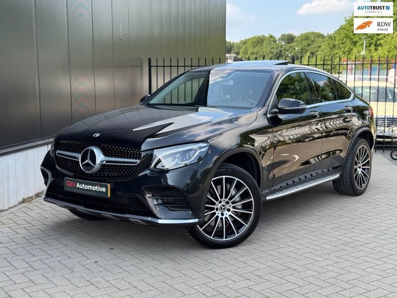 Zwart Gebruikt 2018 Mercedes GLC350 Business Coupé | € 35.995 (Eerlijke prijs) - Afbeelding 1/4