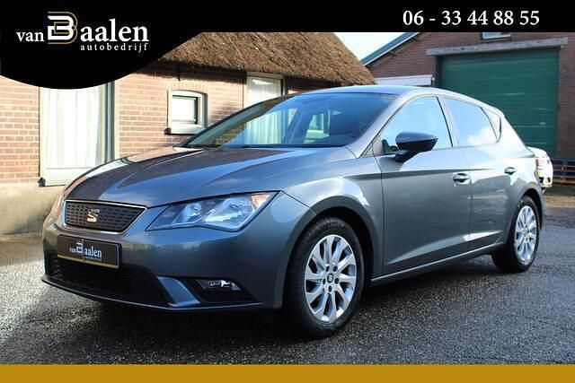 Occasion Seat Leon CONNECT 116 PK (85 kW) 2015 Grijs (metallic) Hatchback