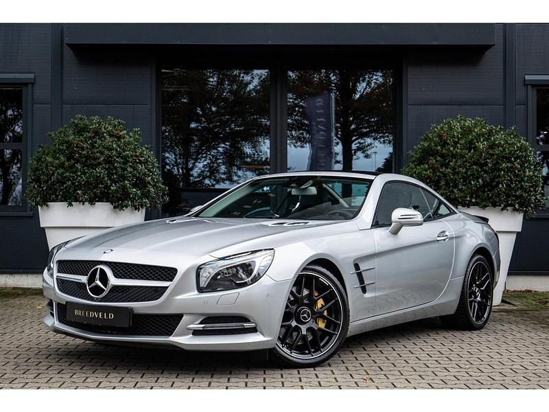 Grijs Occasion 2015 Mercedes SL400 Cabriolet | € 49.950 - Afbeelding 1/4