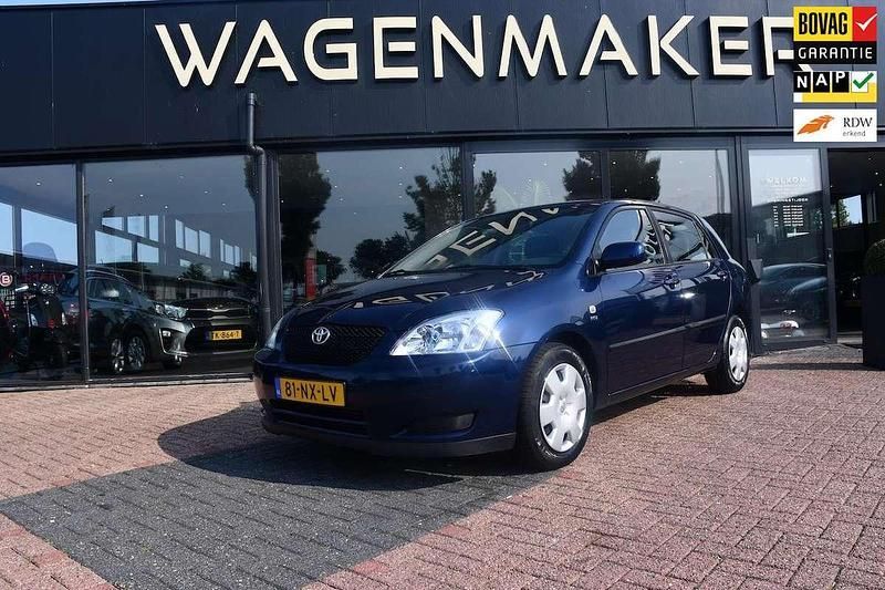 Blauw, metallic lak Gebruikt 2004 Toyota Corolla Terra Hatchback | € 3.450 (Goede deal) - Afbeelding 1/4