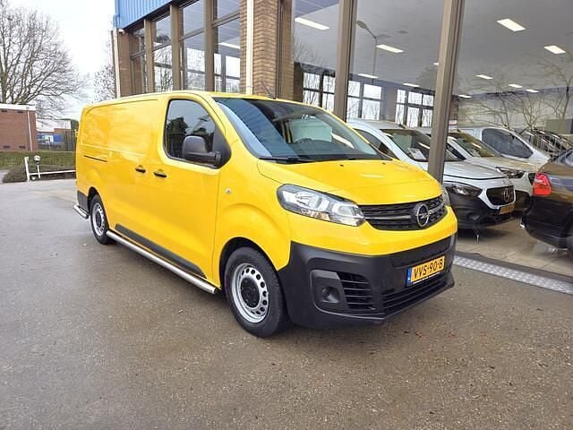 Geel Gebruikt 2023 Peugeot e-Expert S Van | € 17.850 - Afbeelding 1/4