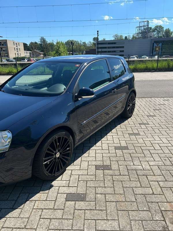 Blauw Gebruikt 2007 VW Golf V Stationwagen | € 3.500 (Eerlijke prijs) - Afbeelding 1/4