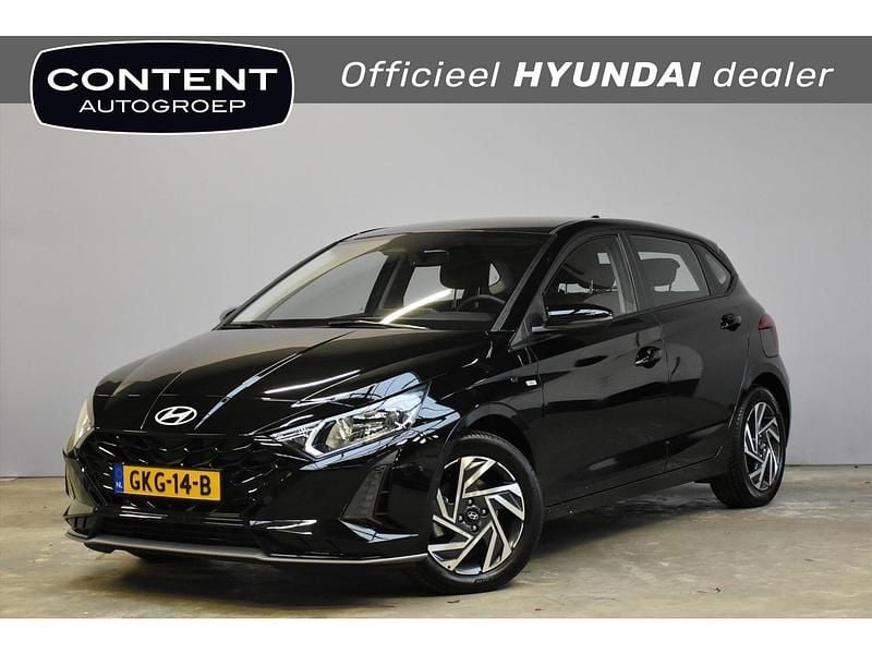 Zwart Gebruikt 2024 Hyundai i20 Comfort Hatchback | € 18.440 (Goede deal) - Afbeelding 1/4