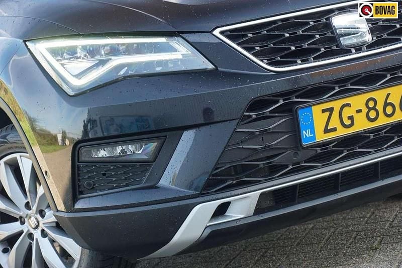 Zwart, metallic lak Gebruikt 2019 Seat Ateca Business SUV | € 15.925 (Goede deal) - Afbeelding 1/4