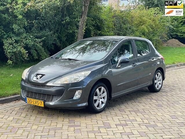 Grijs Occasion 2010 Peugeot 308 Hatchback | € 1.999 (Eerlijke prijs) - Afbeelding 1/4