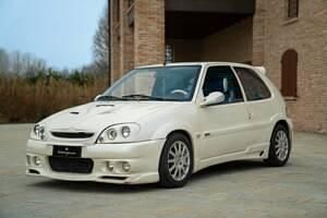 Witbianco perla Gebruikt 1996 Citroën Saxo Hatchback | € 10.000 - Afbeelding 1/4