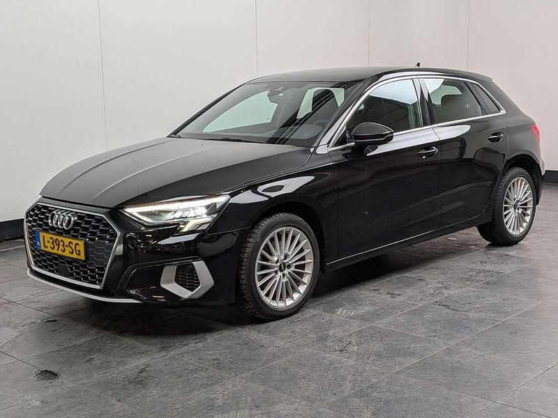 Occasion Audi A3 Sportback e-tron Advanced 110 PK (80 kW) 2021 Zwart Hatchback